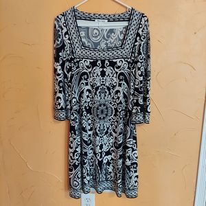 White house / black market dress